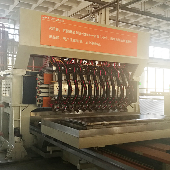 太陽能流水線焊接機(jī)