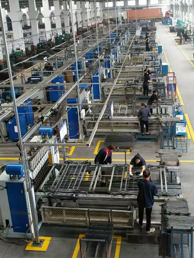 服務(wù)現(xiàn)場21