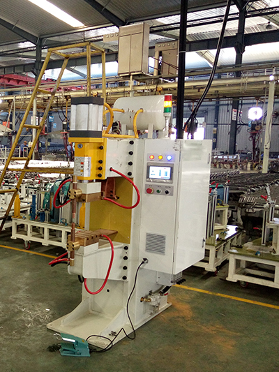 服務(wù)現(xiàn)場24